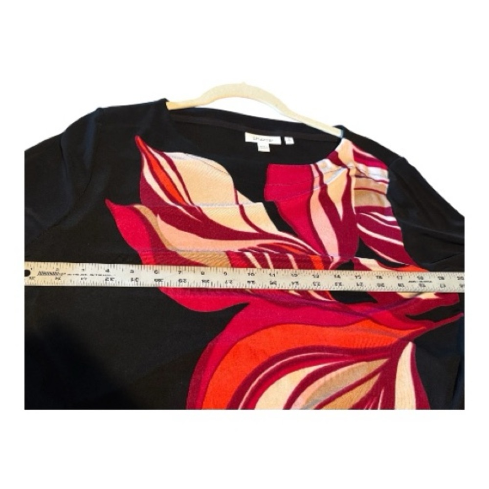 SOLD ***CHICO's knit top, Colorful red floral design on black, size 2 (L) - Picture 8 of 8